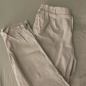 Stretchy pants